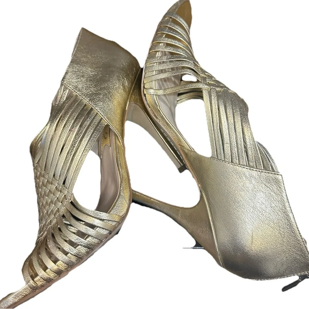 Boutique 9 Metallic Gold Woven Peep-Toe Heels Sz 10M - Picture 6 of 9